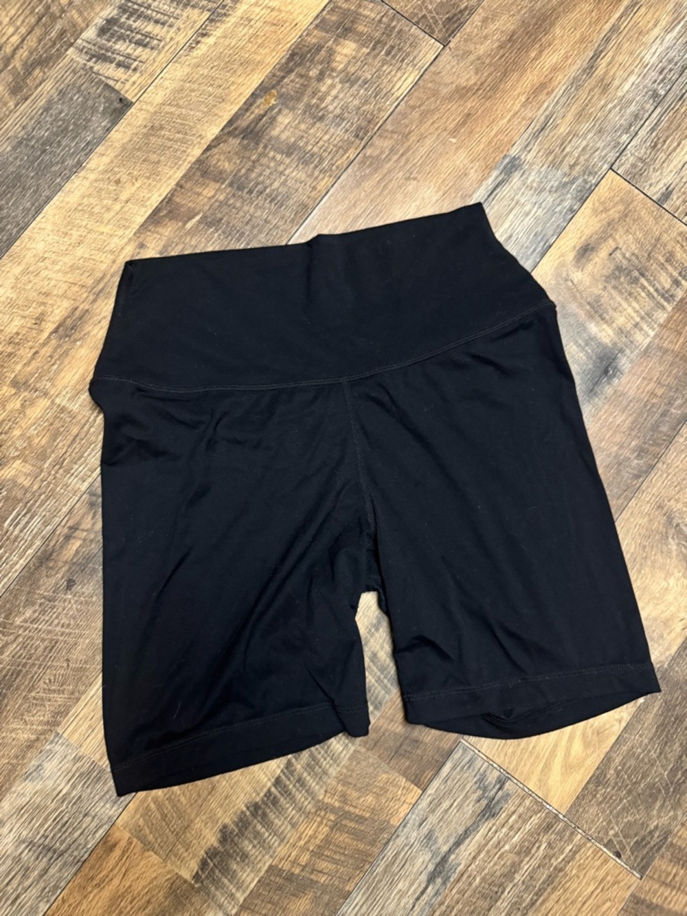 Quince Black High-Waist Bike Shorts